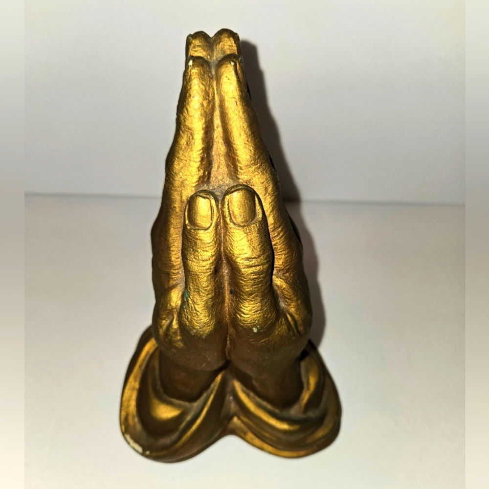 Universal Statuary 1989 Prayer Hands